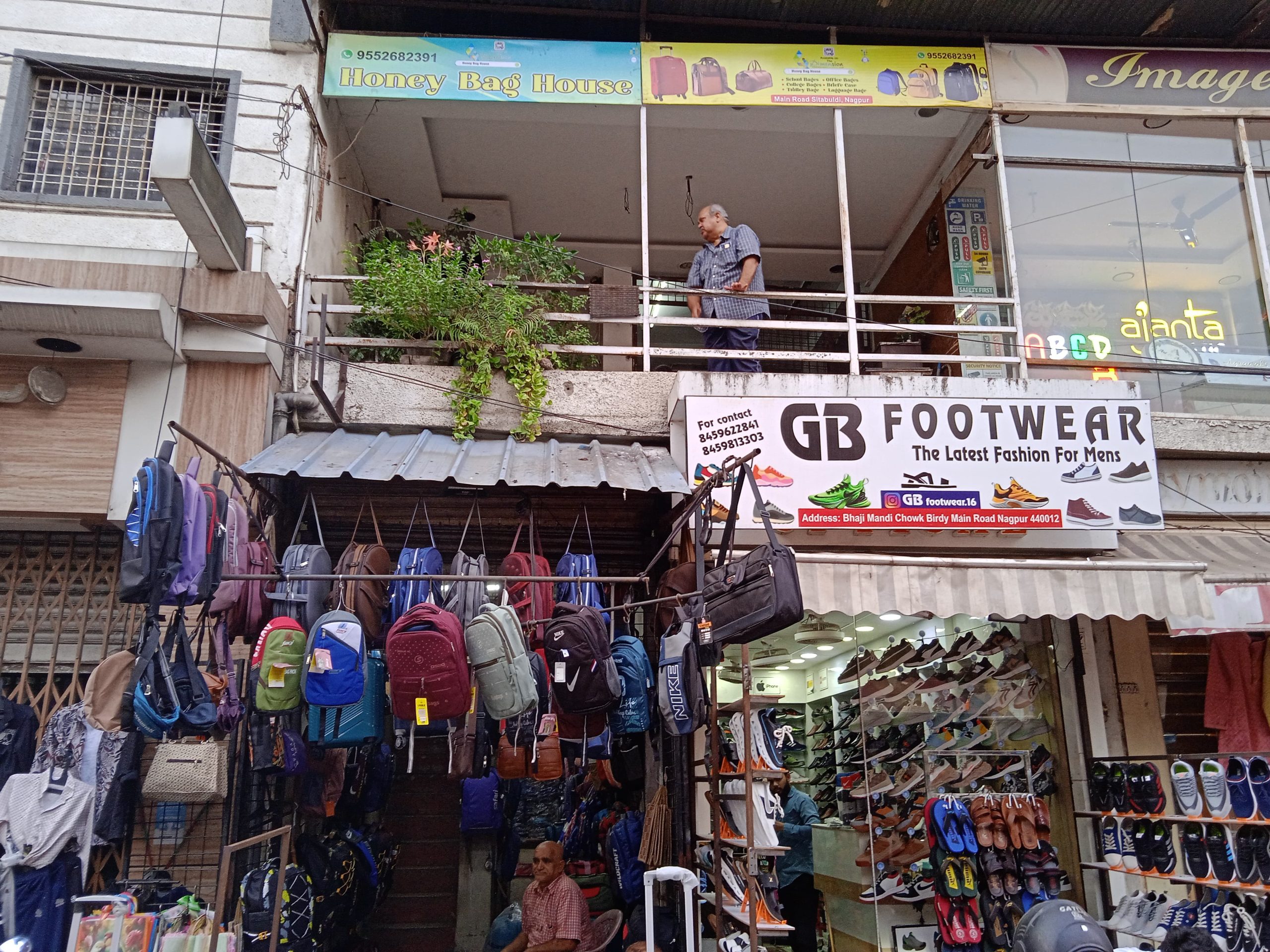 Flex Banner printing press services in Opposite Santosh Pakode Wala Sitabuldi, Nagpur Check sample for Bag Store 1